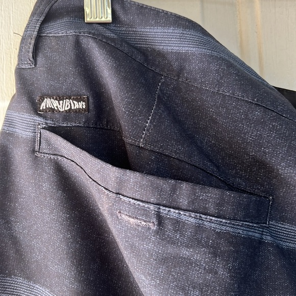 QuickSilver Amphibian shorts - Picture 5 of 6